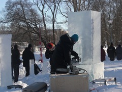 Isblocket från Torne älv blir skulptur
